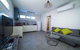 Mor - Stylish Suite